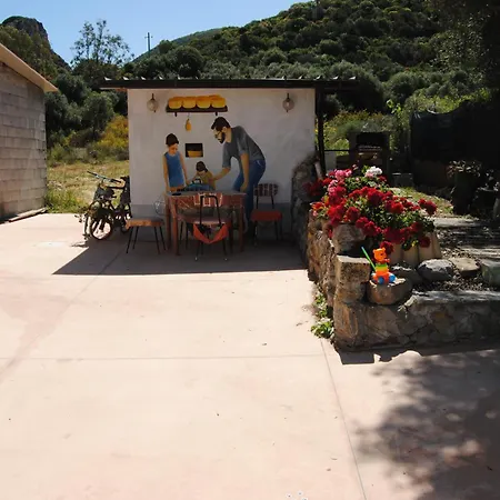 La Rocca Del Pellegrino Casa de Férias Carbonia